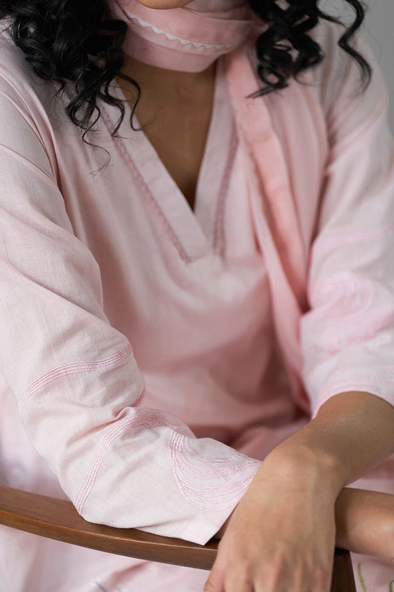 Pink Embroidered Cotton Kurta With Viscose Chanderi Embroidered Dupatta