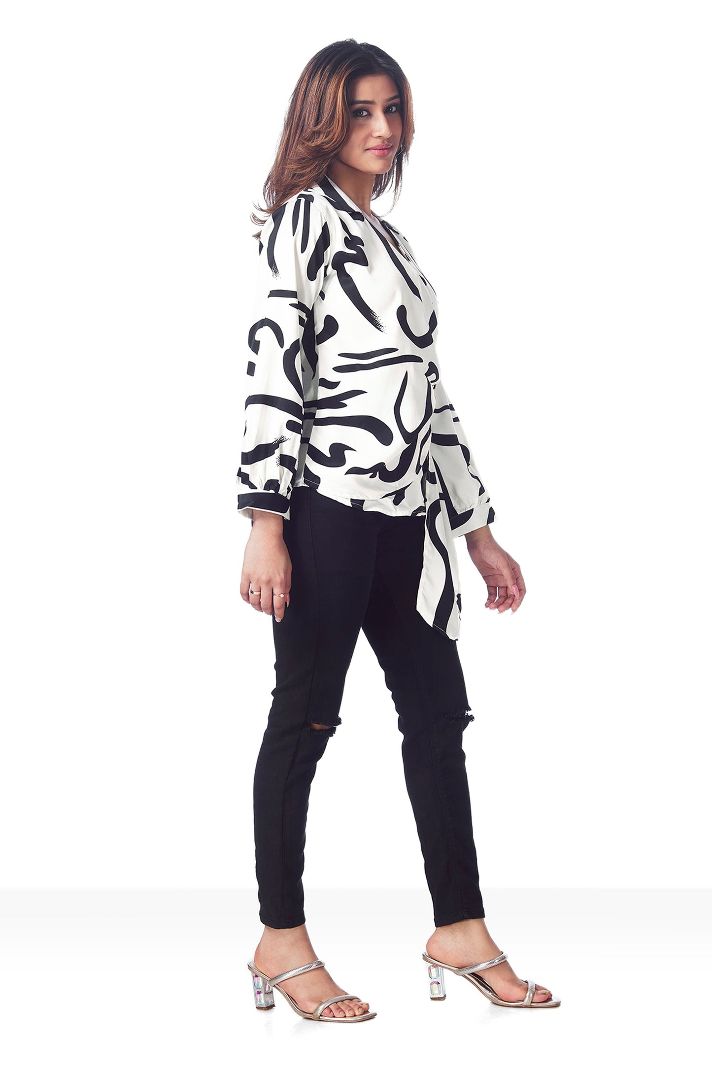 Black & White Printed V-Neck Wrap Top