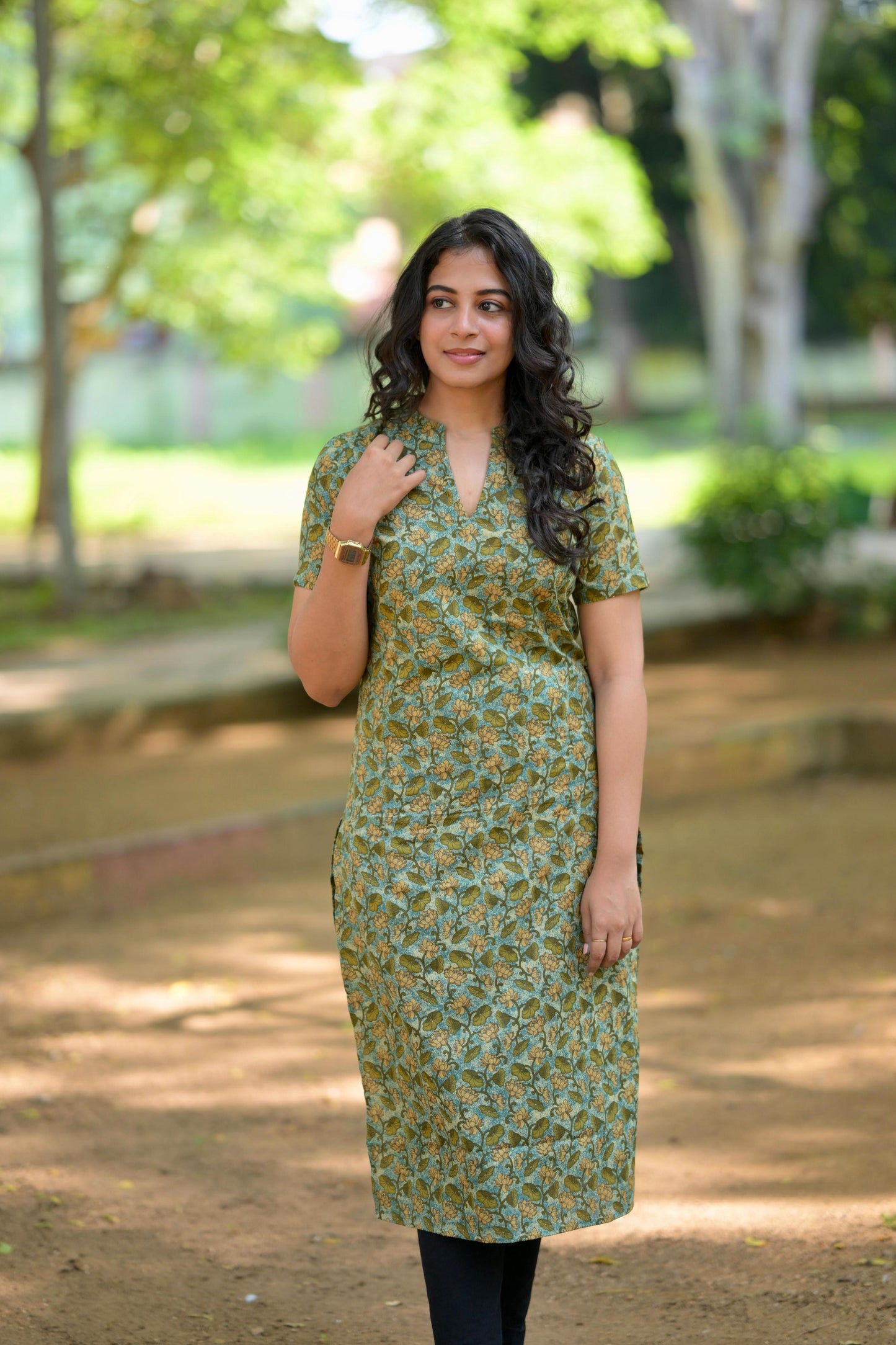 Shop Trendy Kurtis – Modern Styles for Timeless Elegance