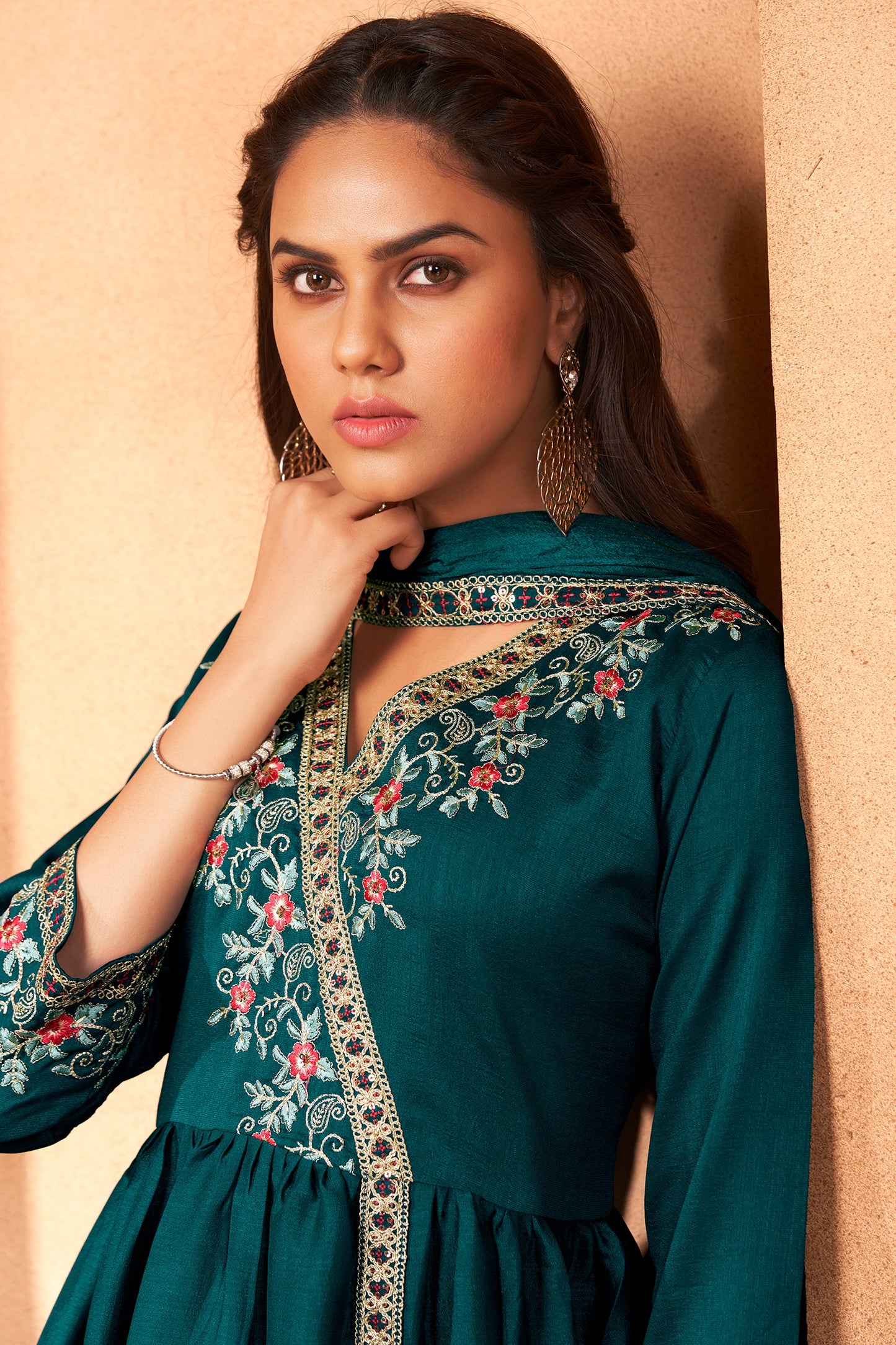 TEAL BLUE EMBROIDERED THREE- PIECE KURTA SET IN CHINON FABRIC