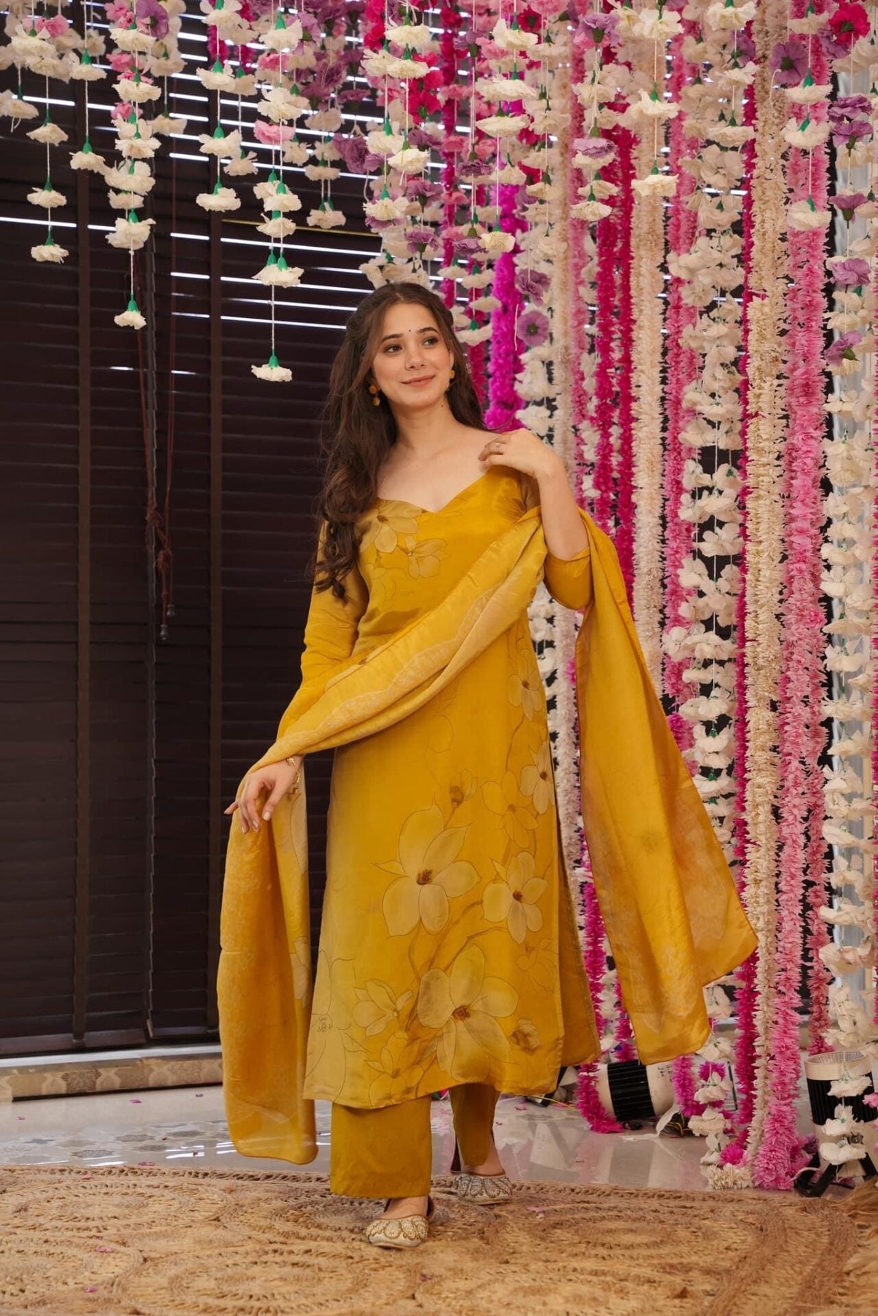 Meera yellow Kurta set