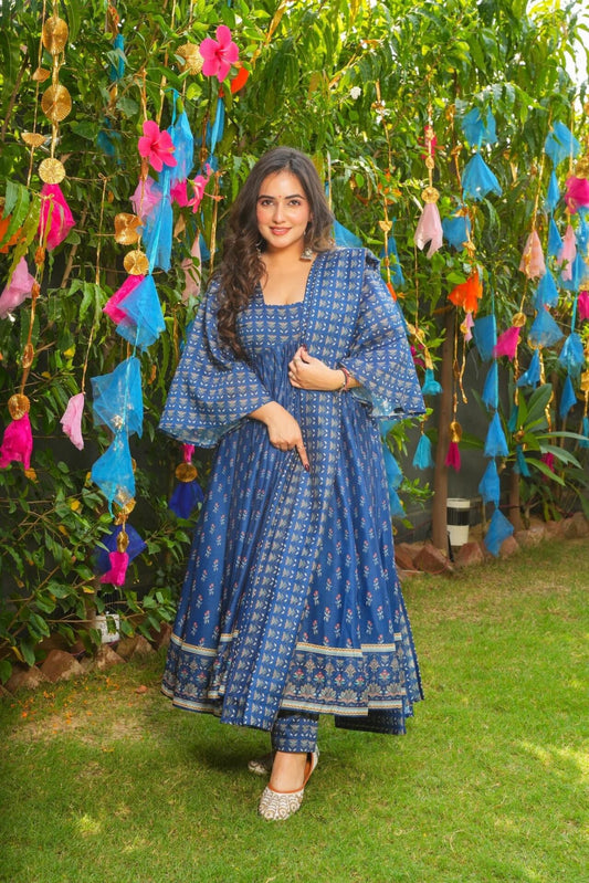 Jignasa blue chanderi suit set