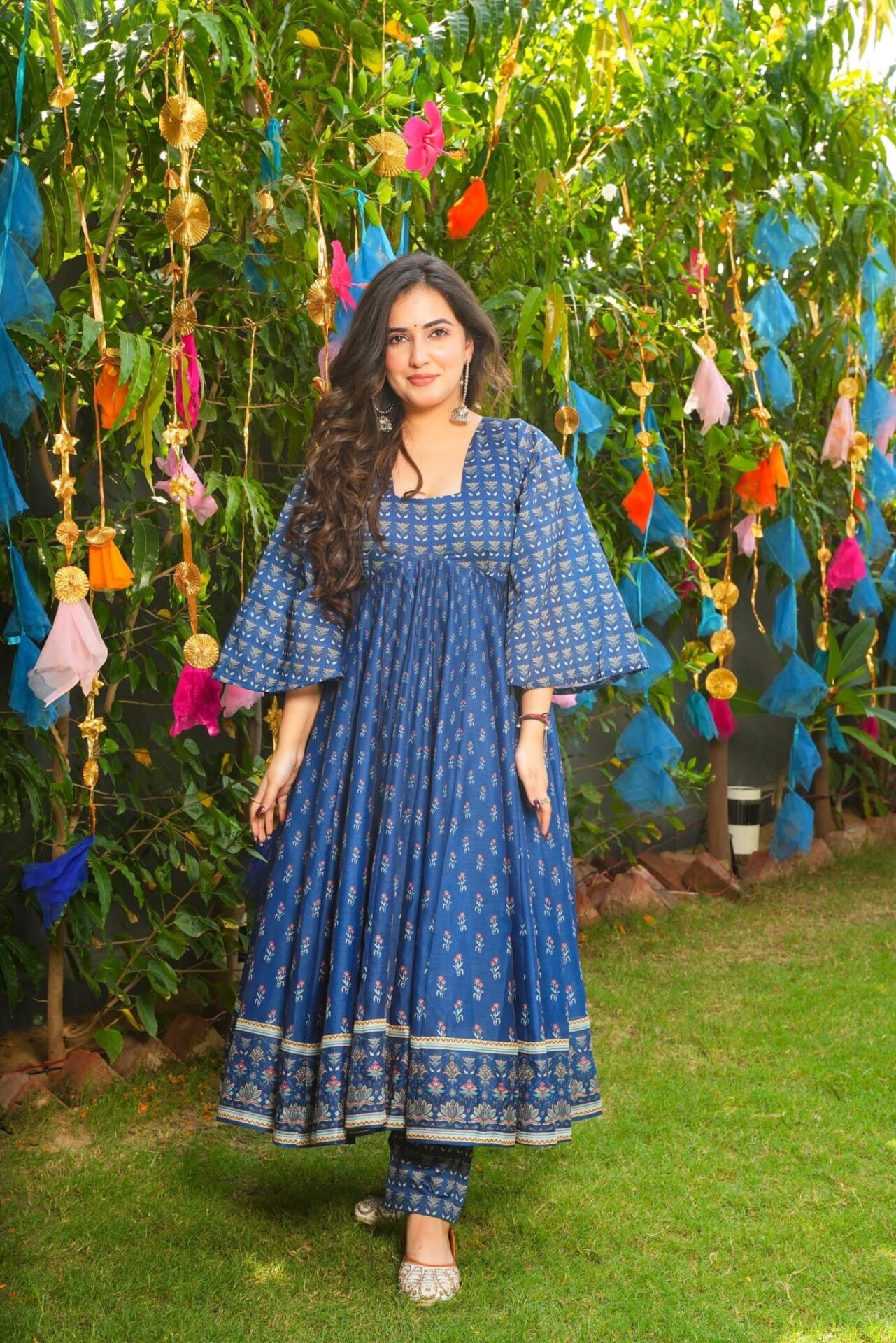 Jignasa blue chanderi suit set