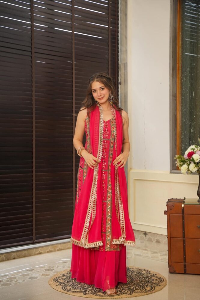 Chitra bright kurta-palazzo set