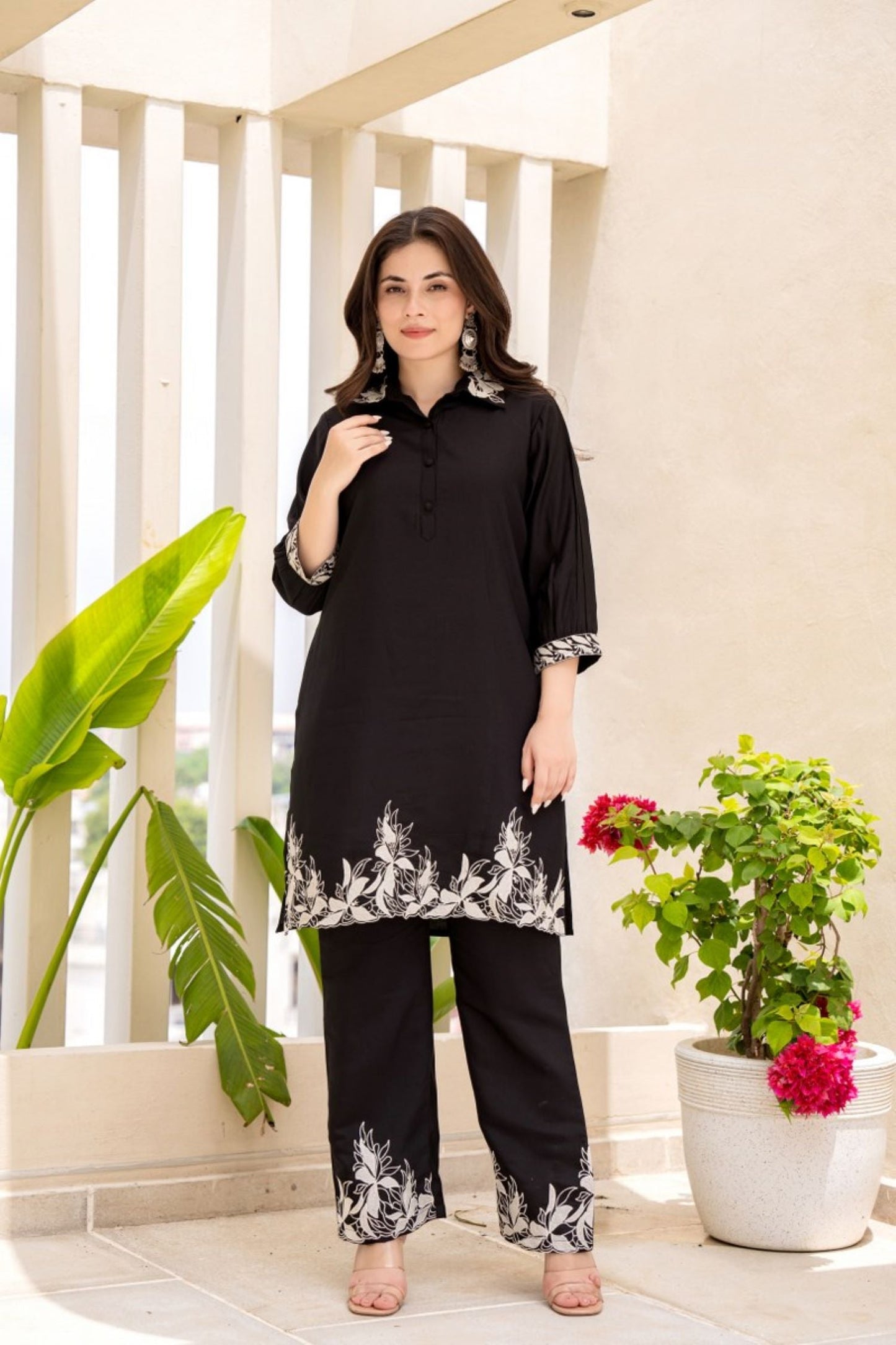 CONFIDENT BLACK EMBROIDERED KURTA CORD SET