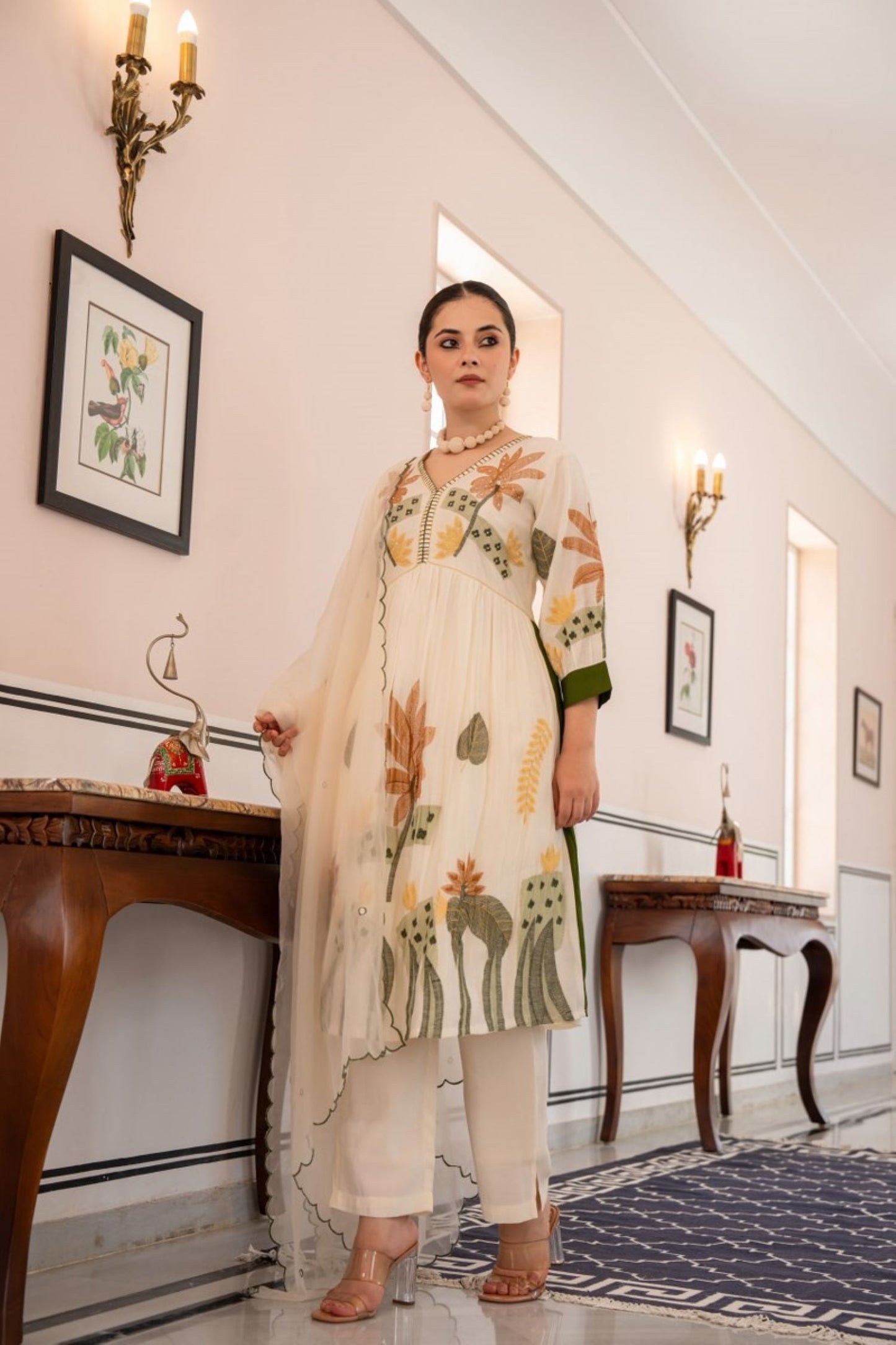 OFF-WHITE FLORAL EMBROIDERED STRAIGHT KURTA SUIT WITH DUPATTA