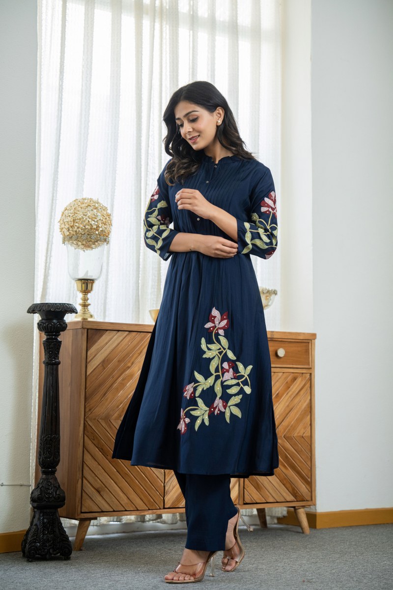 NAVY BLUE FLORAL EMBROIDERED MANDARIN COLLAR CO-ORD SET