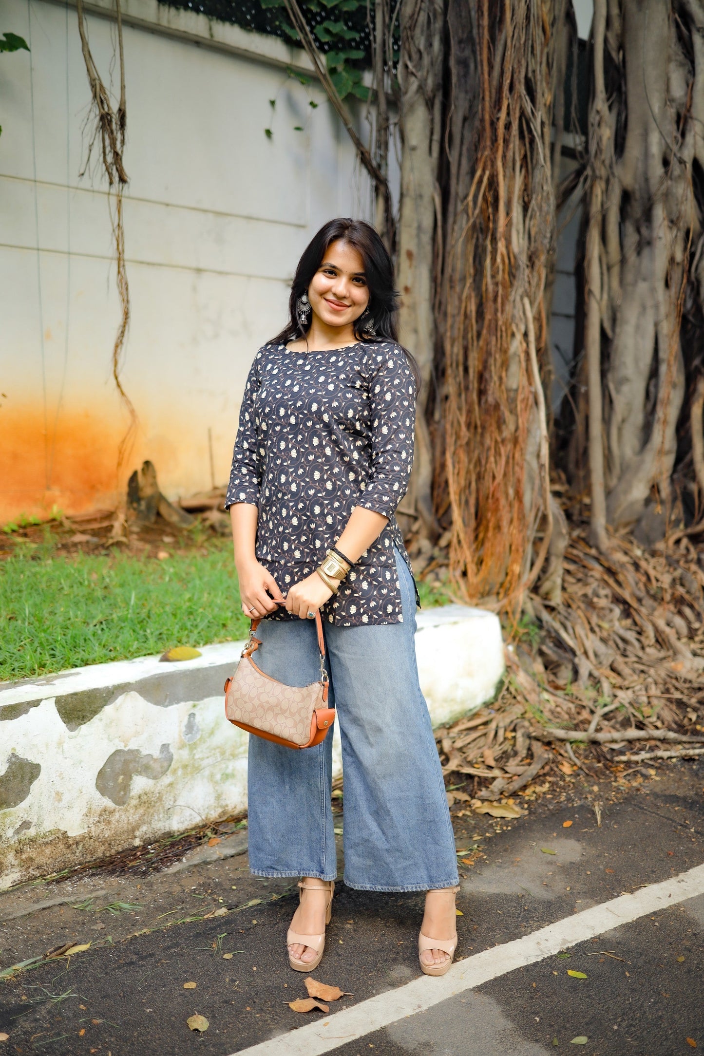 Trendy Short Kurti for Everyday Elegance