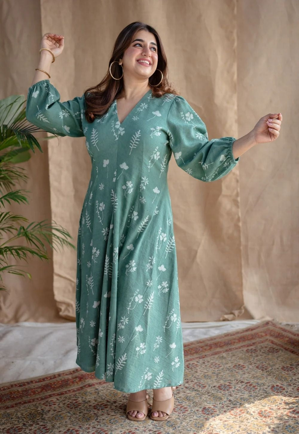 Sea Green Flower Printed Cotton Midi Dress With Puff Sleeves