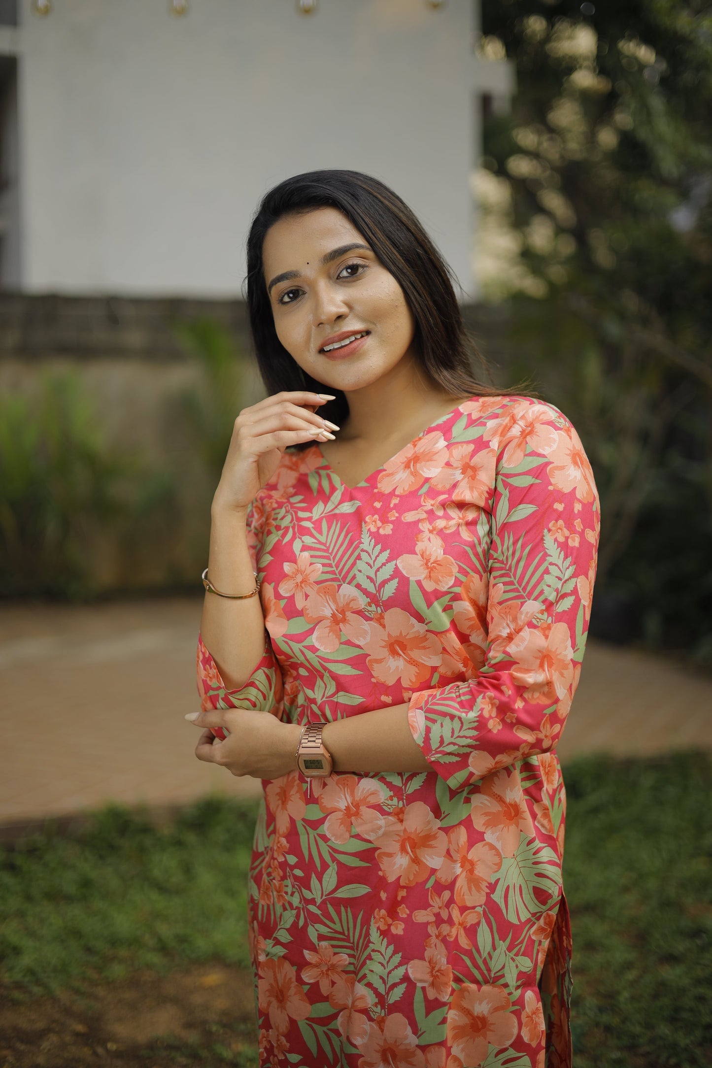 Traditional Meets Trendy – Discover Our Exclusive Kurtis