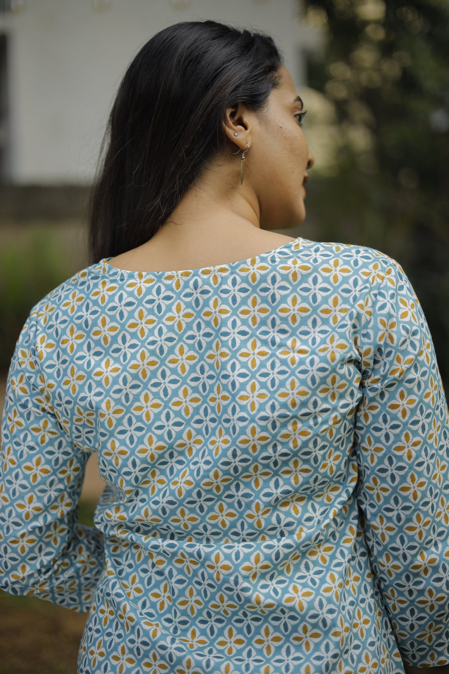 Traditional Meets Trendy – Discover Our Exclusive Kurtis