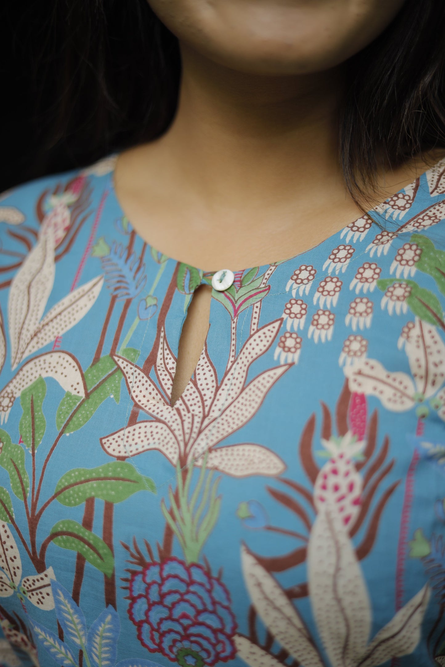 Traditional Meets Trendy – Discover Our Exclusive Kurtis