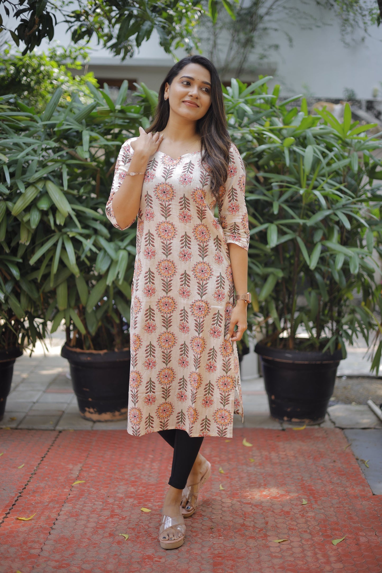 Shop Trendy Kurtis – Modern Styles for Timeless Elegance