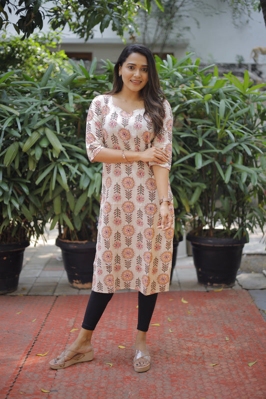 Shop Trendy Kurtis – Modern Styles for Timeless Elegance