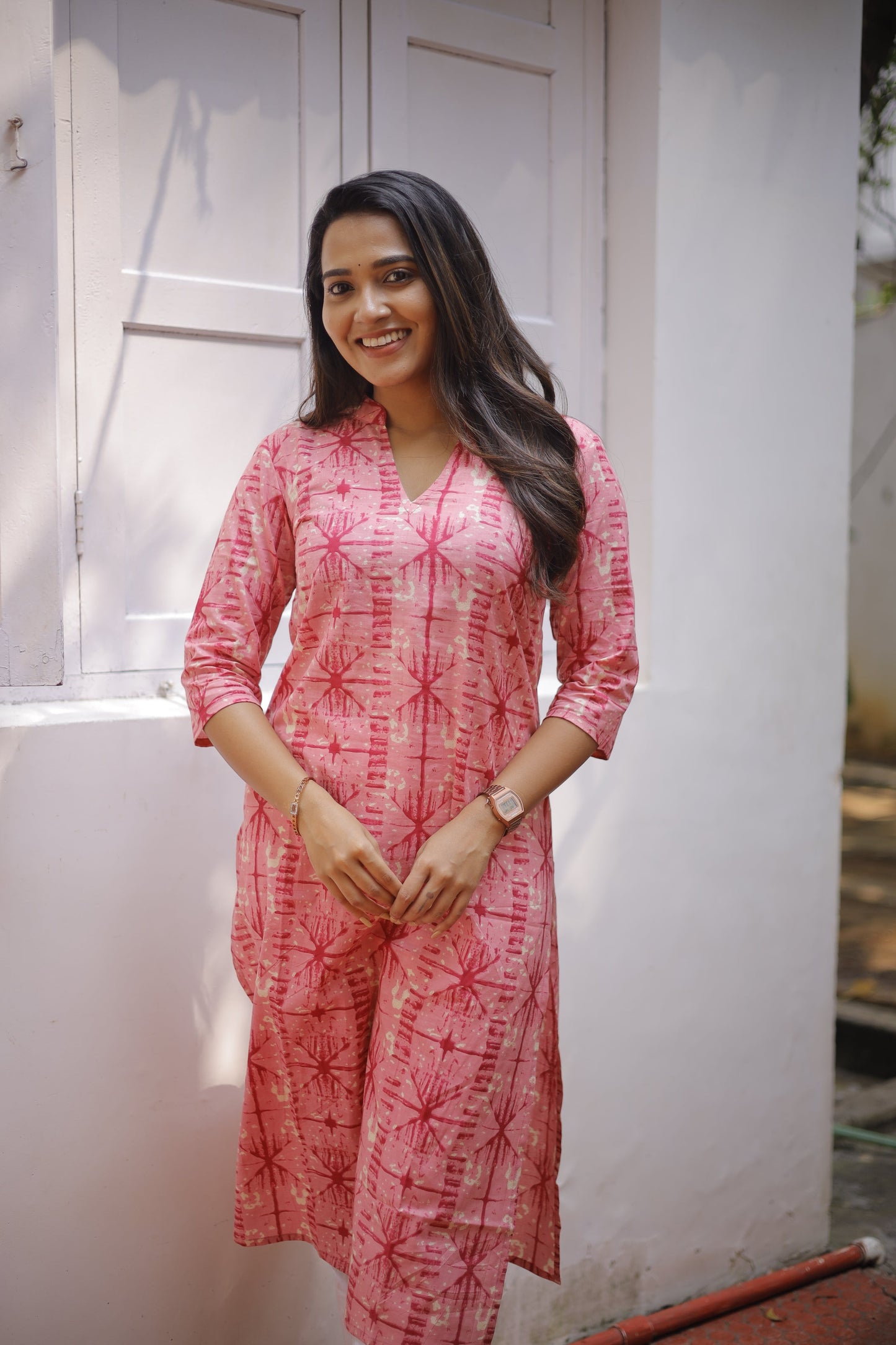 Traditional Meets Trendy – Discover Our Exclusive Kurtis