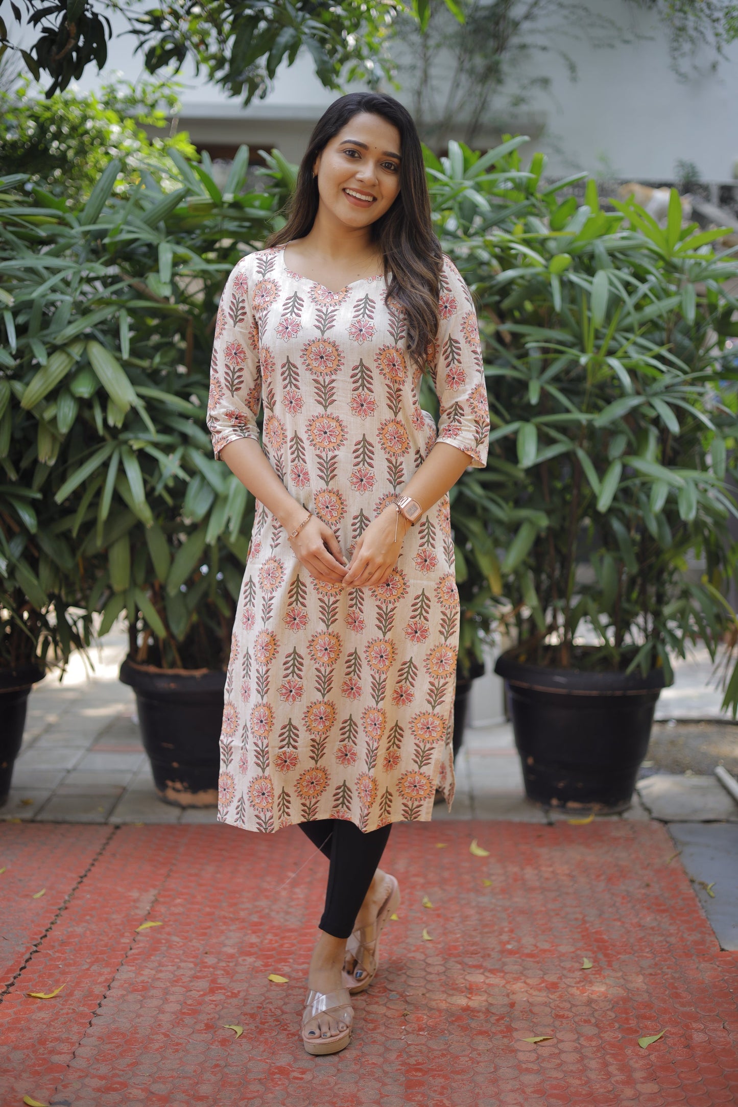 Shop Trendy Kurtis – Modern Styles for Timeless Elegance